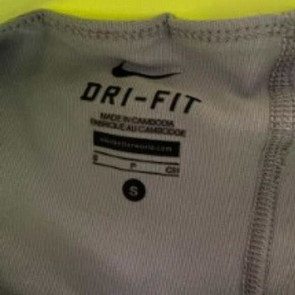 Nike Court Victory Pleated Tennis Skirt Small - Picture 2 of 4